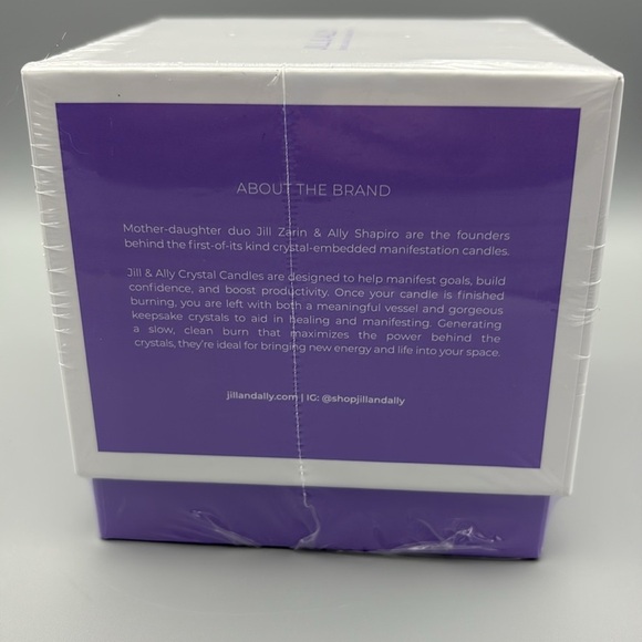 Jill & Ally 14 oz Crystal Manifestation Candle “Peace & Quiet” morning primrose - Picture 5 of 5